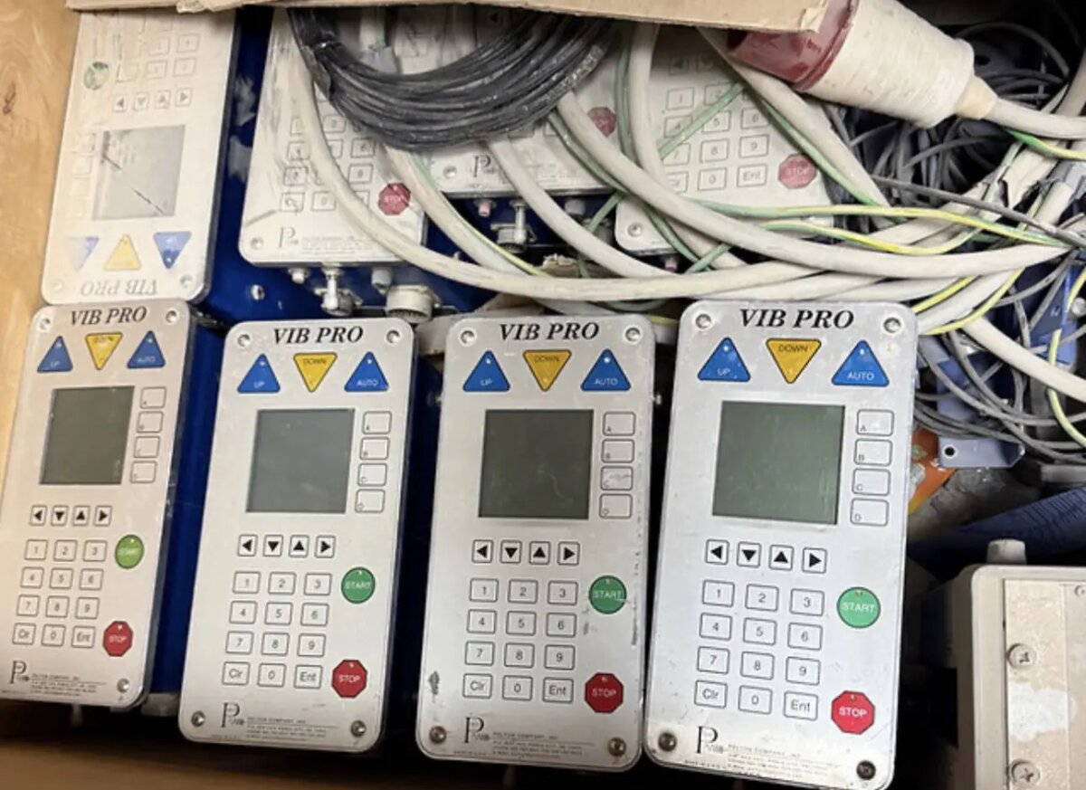 INOVA AHV-IV 362 Seismic Vibrator (Vib Pro)